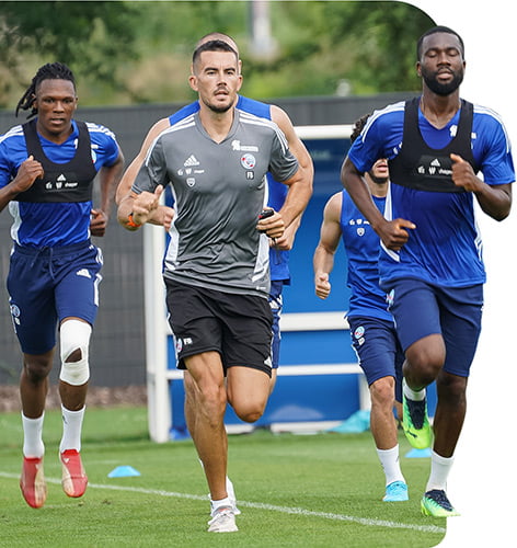 Florian Bailleux à l'entrainement avec Mothiba et Ahoulou